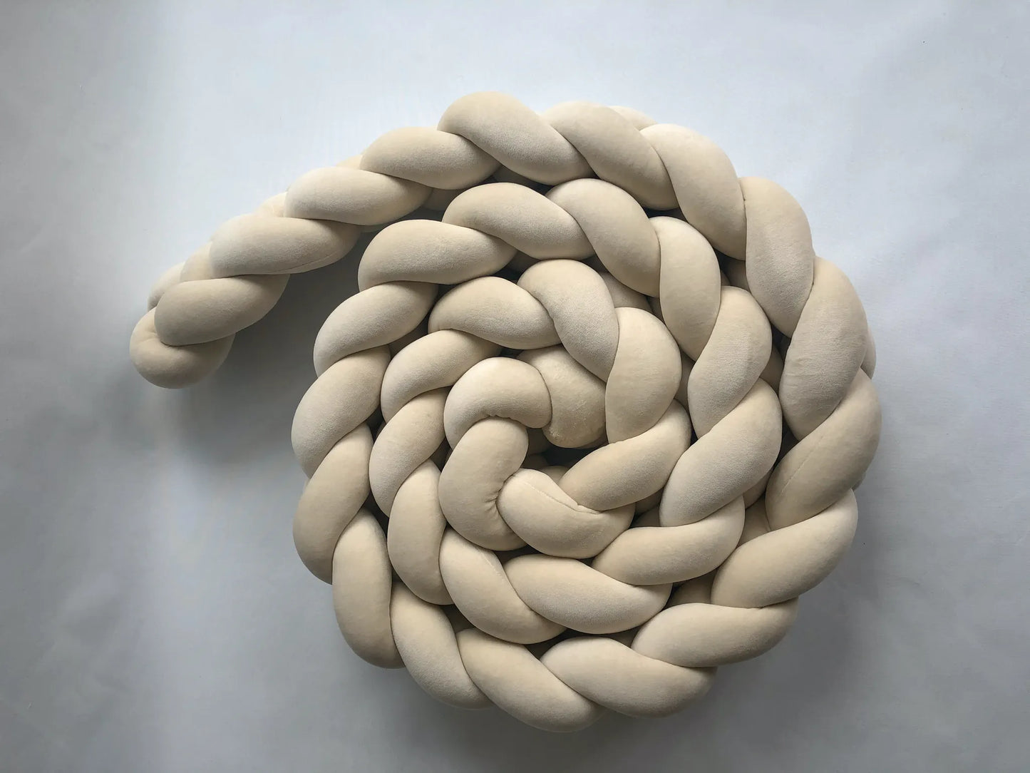 SOVFLÄTA FYRFLÄTAD LJUSBEIGE