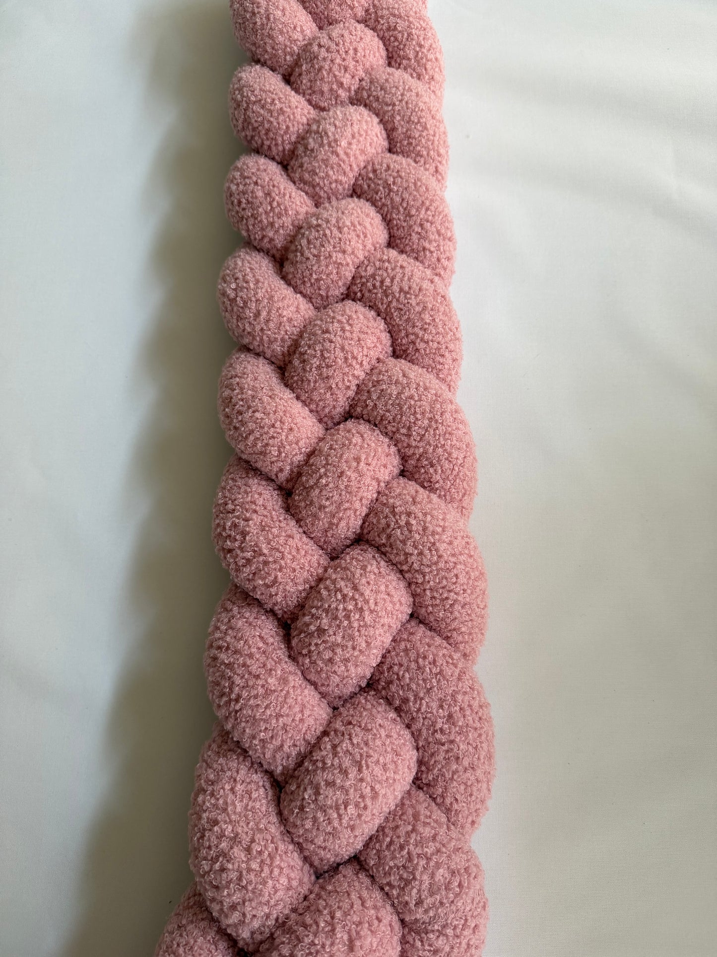 SOVFLÄTA SPJÄLSKYDD FYRFLÄTAD LJUS GAMMELROSA TEDDY